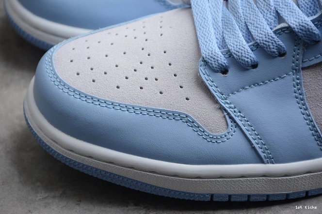 Jordan 1 Low (W) Blue DC0774-050 University 0821